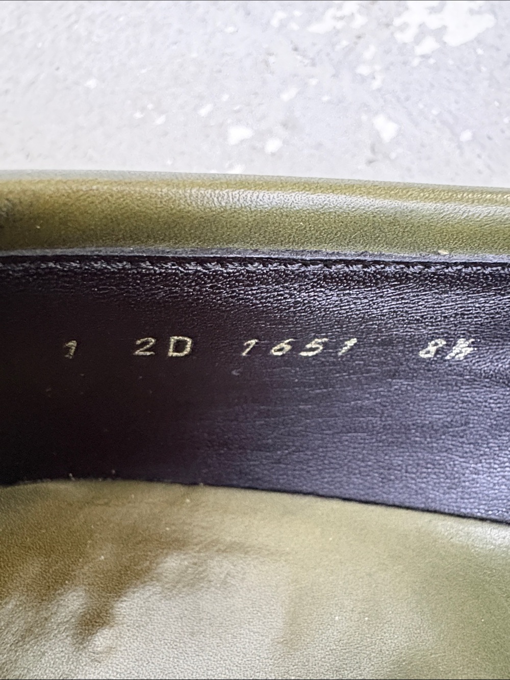 Prada all green leather loafers - Picture 10 of 11